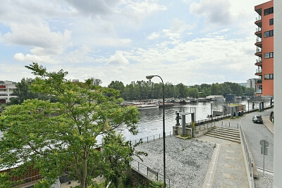 V přístavu, Holešovice - Prague 7 | Rent, Apartment Two-bedroom (3+1), 99 m²
