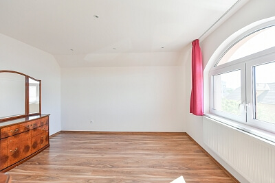 Habrová, Horoměřice - Praha-západ | Rent, House Five-bedroom (6+kk), 286 m²