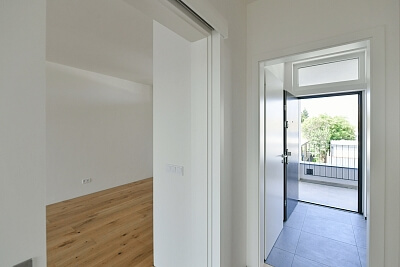 Kurta Hubera, Čakovice - Prague 9 | Sale, Apartment One-bedroom (2+kk), 65 m²