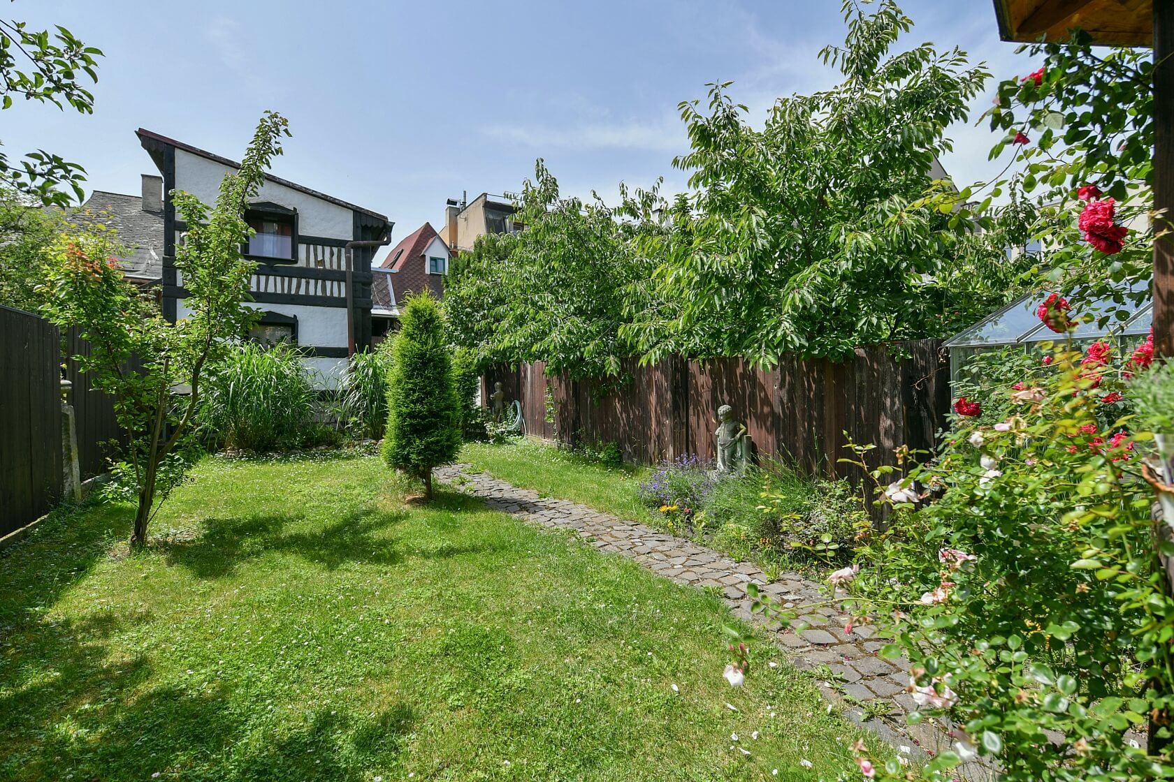 Masarykovo náměstí, Bělá pod Bezdězem - Mladá Boleslav | Prodej, Rodinný dům 5+kk, 332 m²