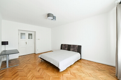Lužická, Vinohrady - Prague 2 | Rent, Apartment One-bedroom (2+kk), 61 m²