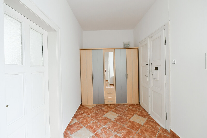Lužická, Vinohrady - Praha 2 | Pronájem, Byt 2+kk, 61 m²