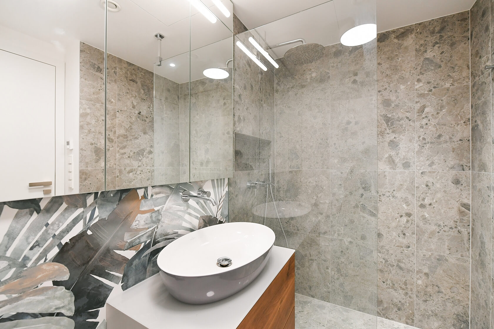 Křižíkova, Karlín - Praha 8 | Pronájem, Byt 2+kk, 69 m²