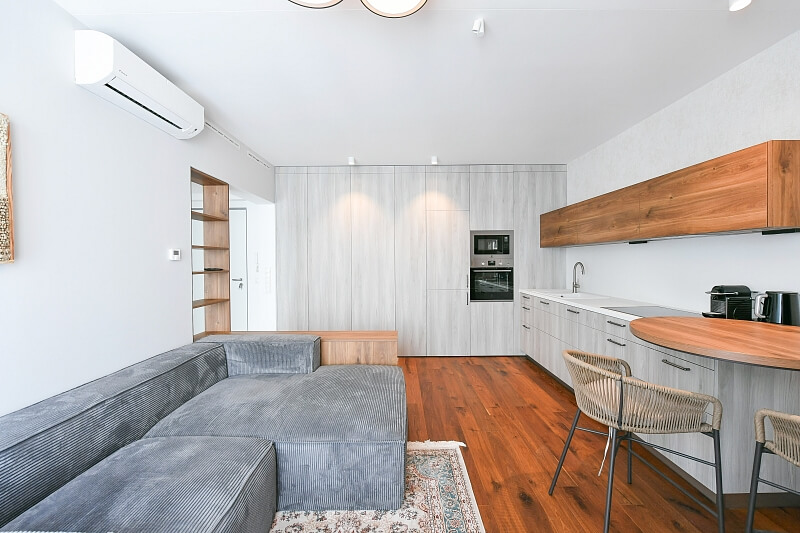 Křižíkova, Karlín - Praha 8 | Pronájem, Byt 2+kk, 69 m²