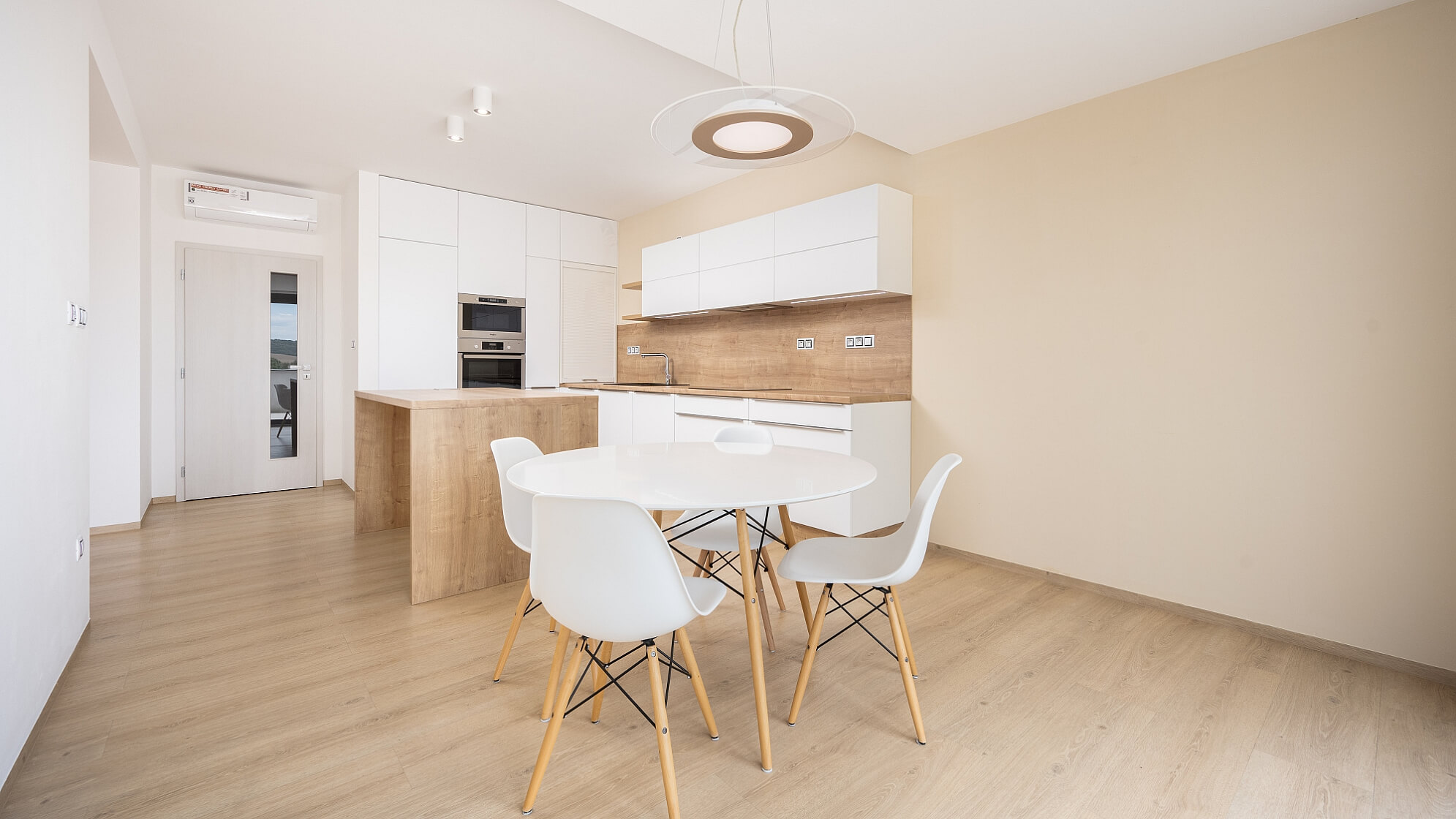 Pod Vinohrady, Troubsko - Brno-venkov | Rent, Apartment Two-bedroom (3+kk), 131 m²