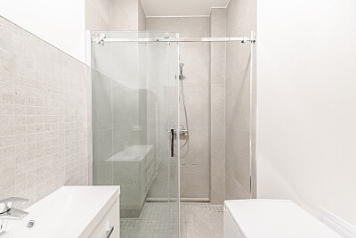 Radhošťská, Žižkov - Prague 3 | Sale, Apartment One-bedroom (2+kk), 56 m²