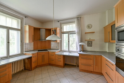 Jansova, Černošice - Praha-západ | Sale, House Four-bedroom (5+1), 259 m²