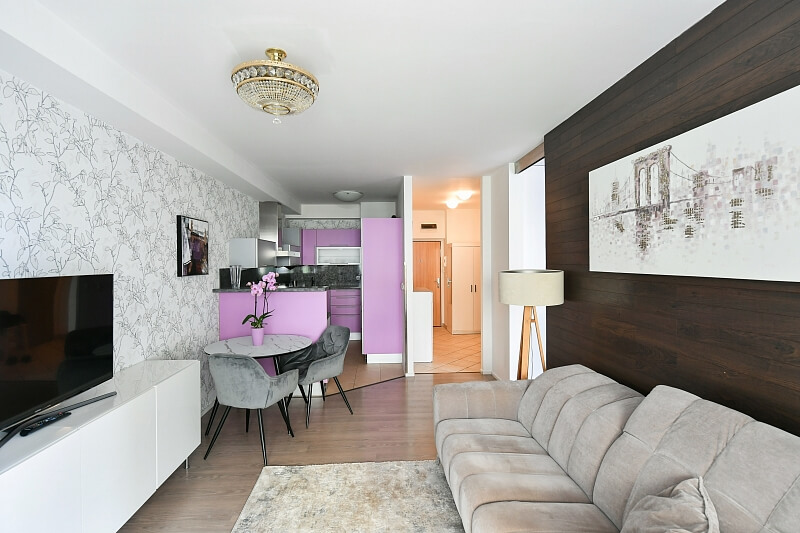 Dělená, Řeporyje - Prague 5 | Rent, Apartment One-bedroom (2+kk), 82 m²