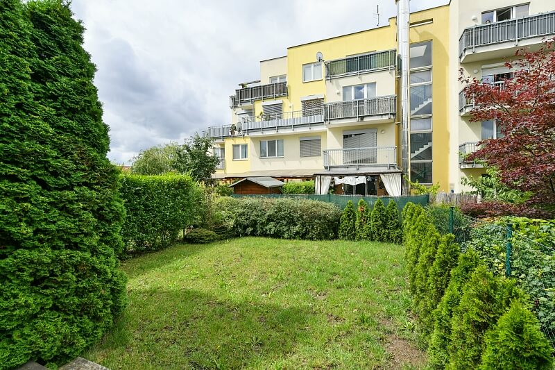 Dělená, Řeporyje - Prague 5 | Rent, Apartment One-bedroom (2+kk), 82 m²