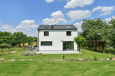 Třešňovka, Horoměřice - Praha-západ | Rent, House Four-bedroom (5+kk), 170 m²