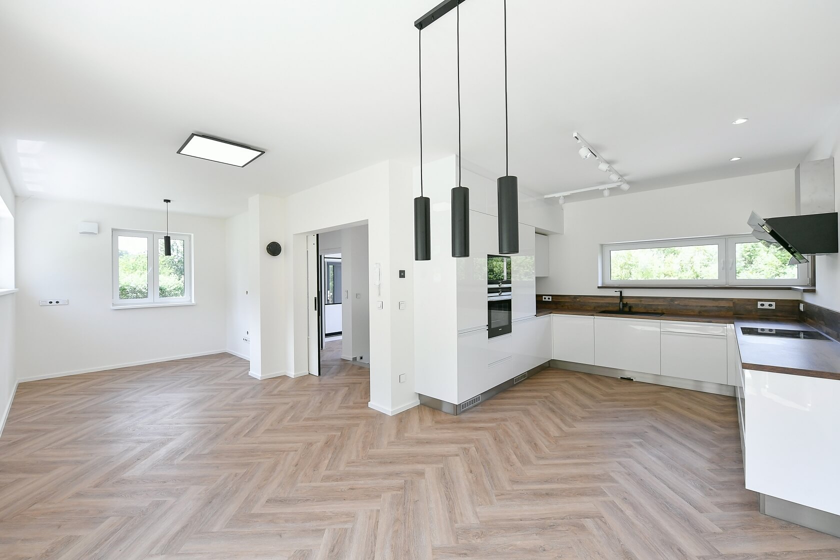 Třešňovka, Horoměřice - Praha-západ | Pronájem, Rodinný dům 5+kk, 170 m²