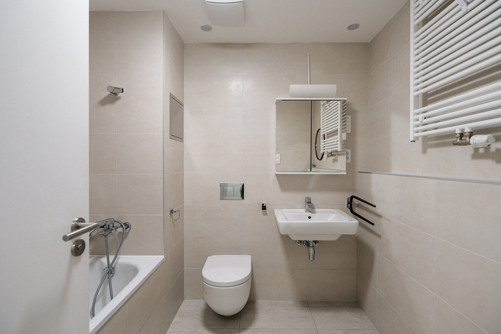 Zvěřinova, Strašnice - Prague 3 | Rent, Apartment One-bedroom (2+kk), 63 m²