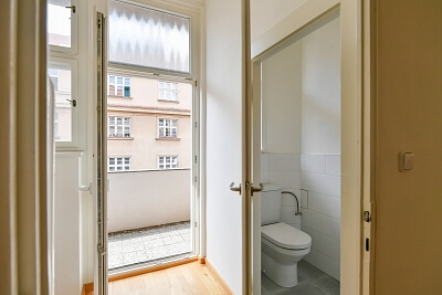 Na Hutích, Bubeneč - Prague 6 | Sale, Apartment One-bedroom (2+1), 66 m²
