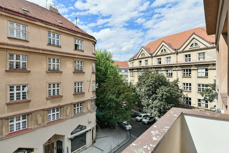 Na Hutích, Bubeneč - Prague 6 | Sale, Apartment One-bedroom (2+1), 66 m²