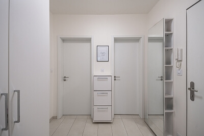 Kačírkova, Jinonice - Prague 5 | Sale, Apartment One-bedroom (2+kk), 60 m²