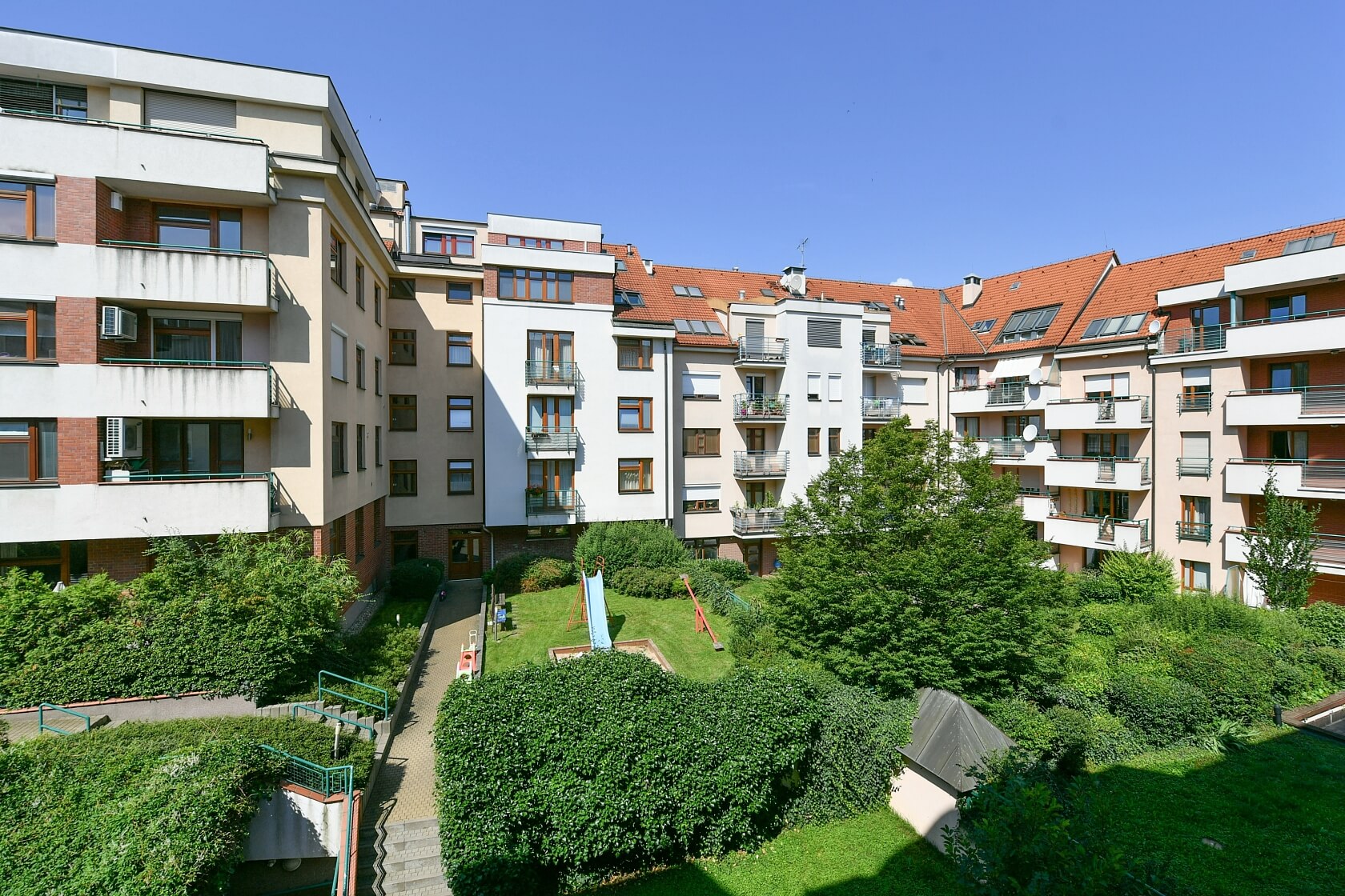Slavníkova, Břevnov - Praha 6 | Prodej, Byt 2+kk, 64 m²