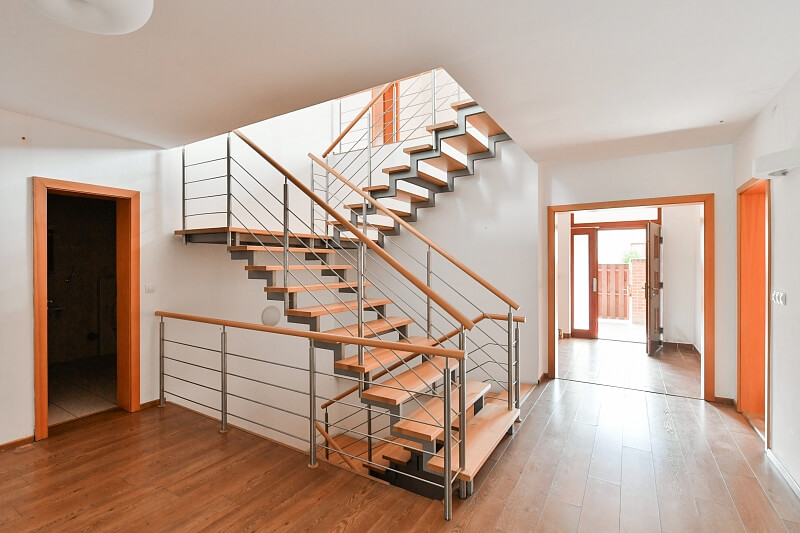 K Holyni, Slivenec - Praha 5 | Pronájem, Rodinný dům 7+1, 450 m²