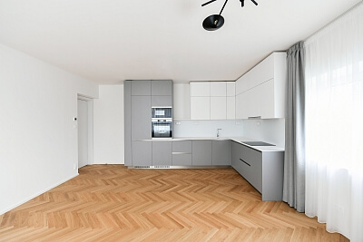 Nad Laurovou, Smíchov - Prague 5 | Rent, Apartment Two-bedroom (3+kk), 76 m²