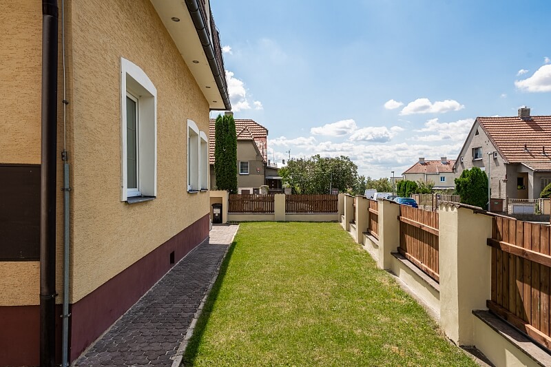 Hořovského, Řepy - Prague 6 | Rent, House Four-bedroom (5+kk), 200 m²