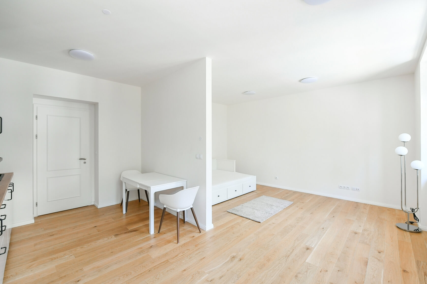 U Nikolajky, Smíchov - Prague 5 | Rent, Apartment Studio (1+kk), 43 m²