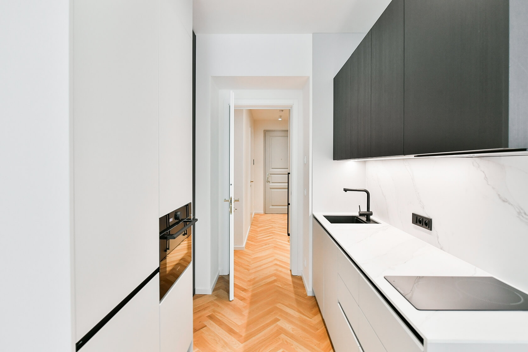 Varšavská, Vinohrady - Praha 2 | Pronájem, Byt 1+kk, 33 m²