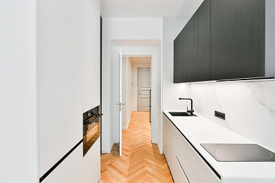 Varšavská, Vinohrady - Prague 2 | Rent, Apartment Studio (1+kk), 33 m²