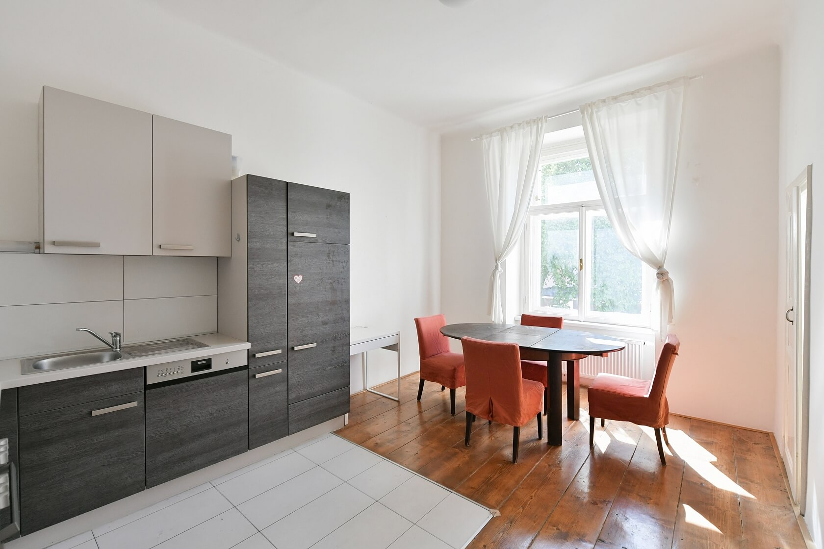 Šumavská, Vinohrady - Prague 2 | Sale, Apartment One-bedroom (2+1), 82 m²