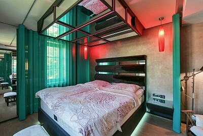 V Sadech, Bubeneč - Praha 6 | Pronájem, Byt 2+kk, 121 m²