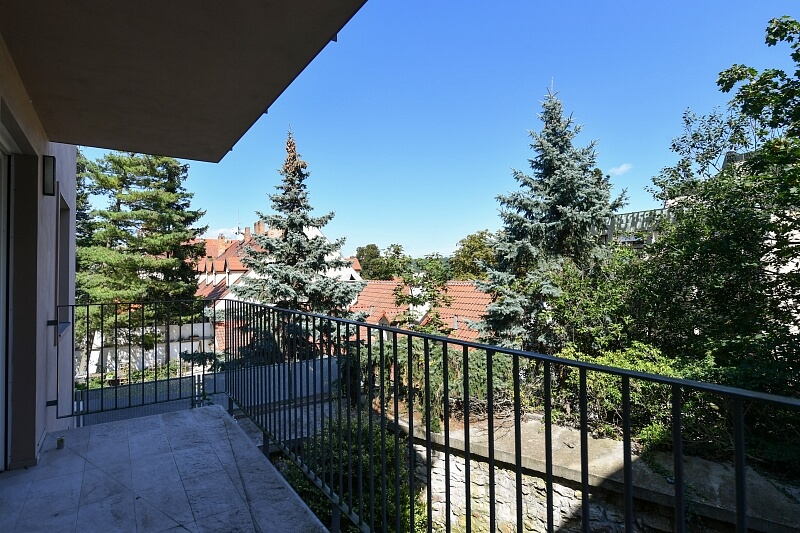 V Sadech, Bubeneč - Prague 6 | Rent, Apartment One-bedroom (2+kk), 121 m²