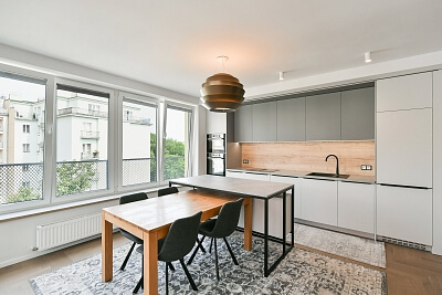 Petrohradská, Vršovice - Prague 10 | Rent, Apartment Two-bedroom (3+kk), 80 m²