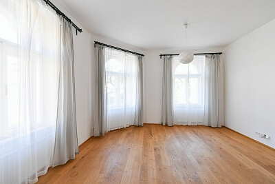 Šumavská, Vinohrady - Prague 2 | Rent, Apartment Two-bedroom (3+kk), 90 m²