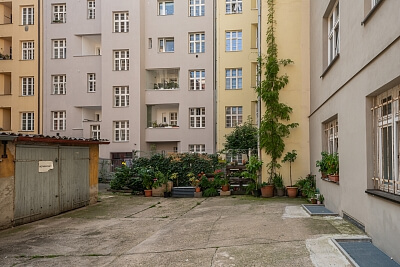 Schnirchova, Holešovice - Praha 7 | Prodej, Byt 2+1, 48 m²
