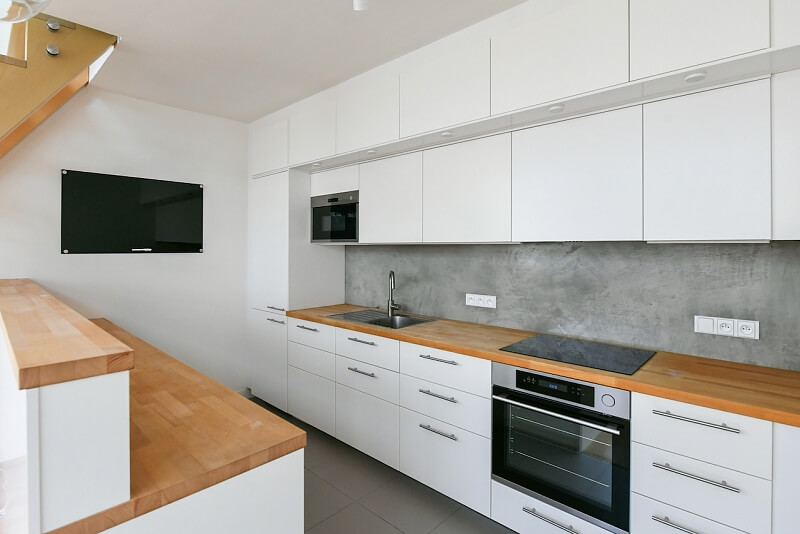 Na kopečku, Libeň - Prague 8 | Rent, Apartment Two-bedroom (3+kk), 98 m²
