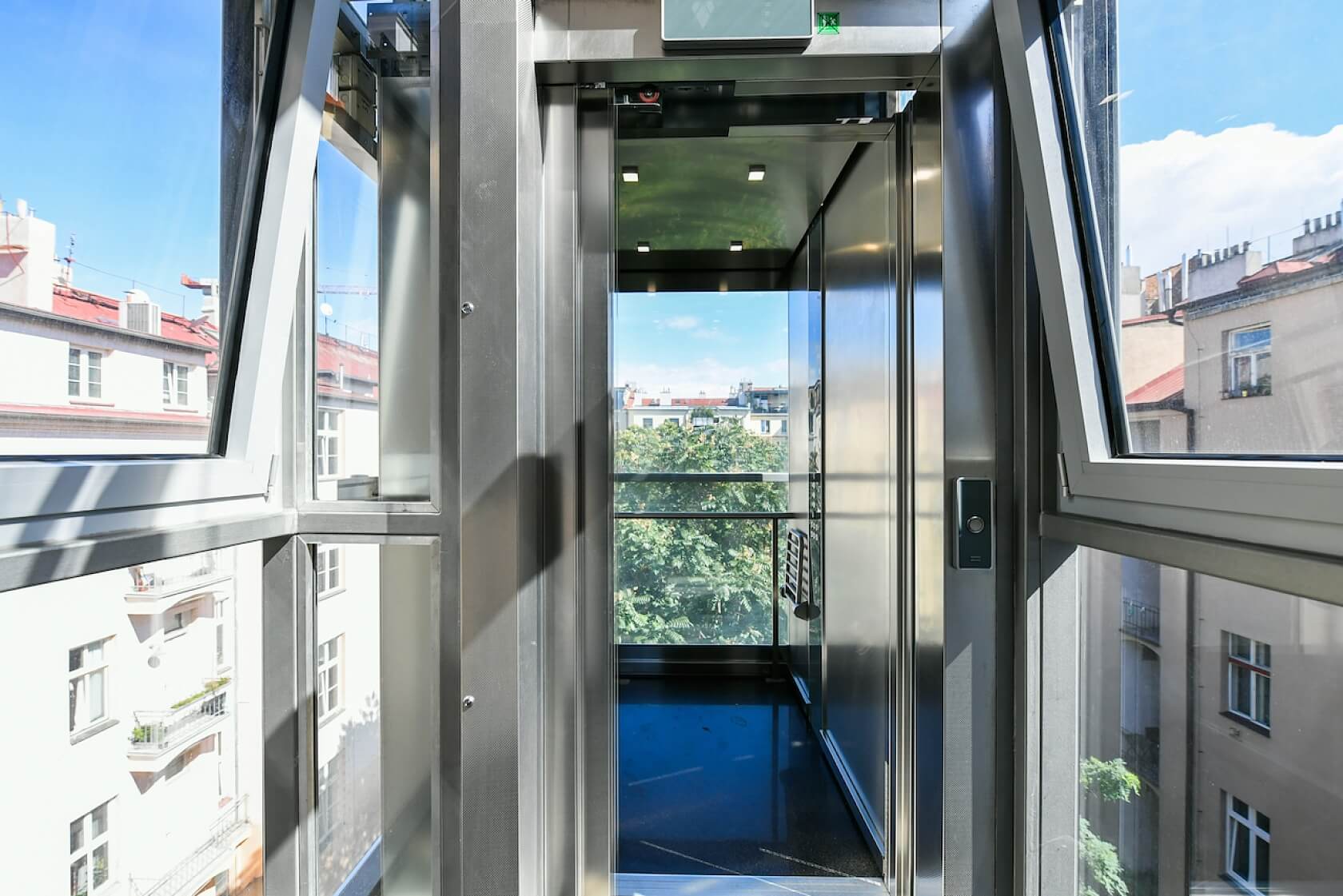 Březinova, Karlín - Praha 8 | Pronájem, Byt 3+kk, 99 m²