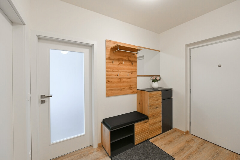 Sedlářova, Kbely - Prague 9 | Rent, Apartment Two-bedroom (3+kk), 77 m²