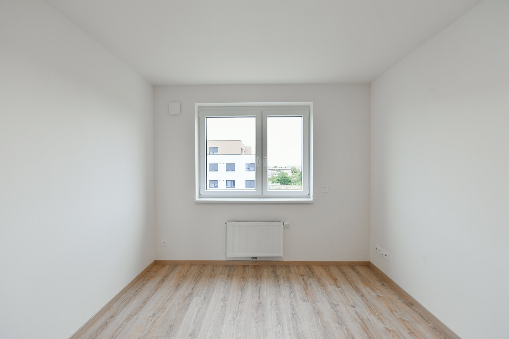 Sedlářova, Kbely - Praha 9 | Pronájem, Byt 3+kk, 77 m²