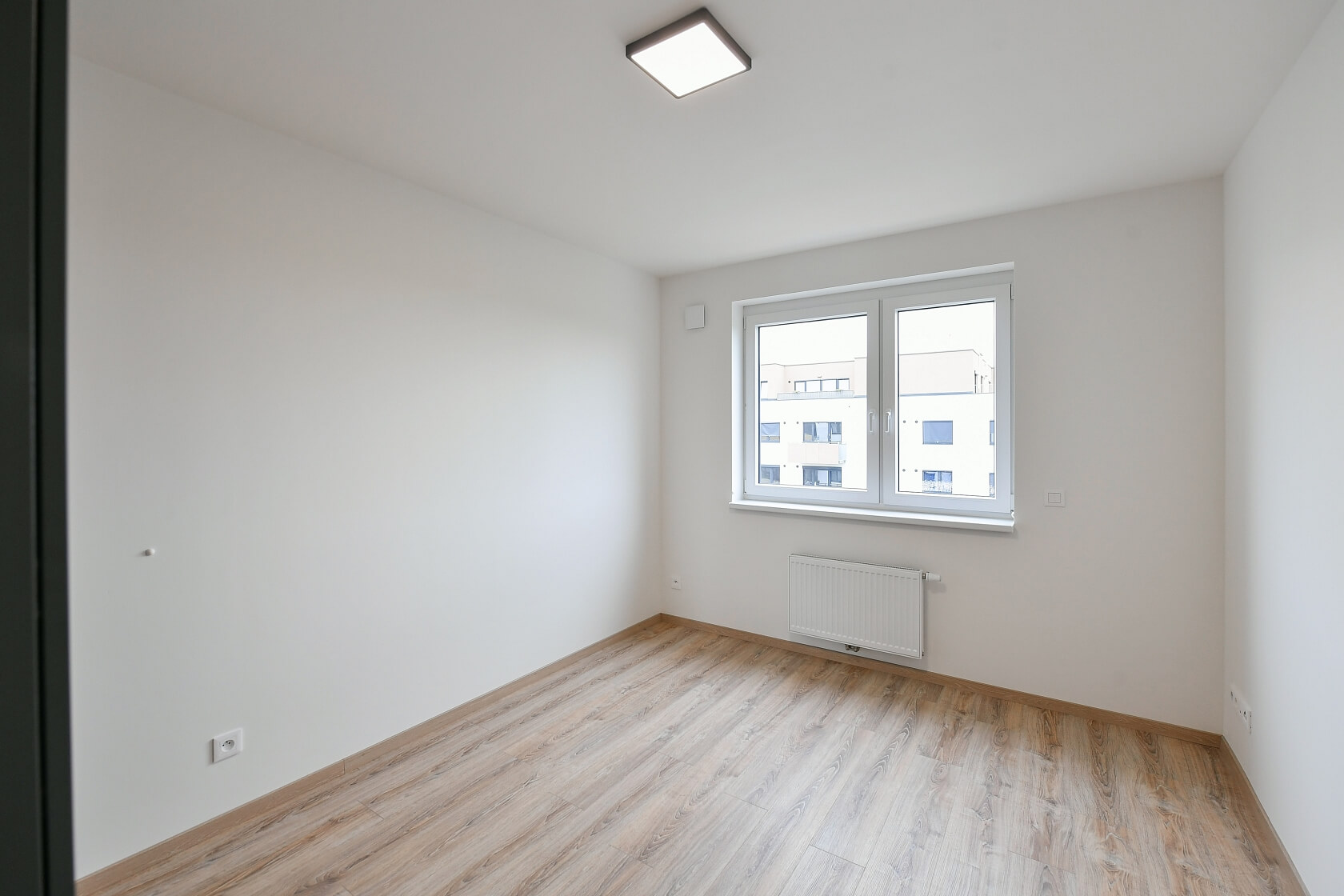 Sedlářova, Kbely - Praha 9 | Pronájem, Byt 3+kk, 77 m²