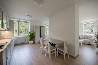 nábřeží Jana Palacha, Karlovy Vary - Karlovy Vary | Prodej, Byt 2+kk, 82 m²