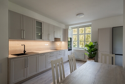 nábřeží Jana Palacha, Karlovy Vary - Karlovy Vary | Sale, Apartment One-bedroom (2+kk), 82 m²