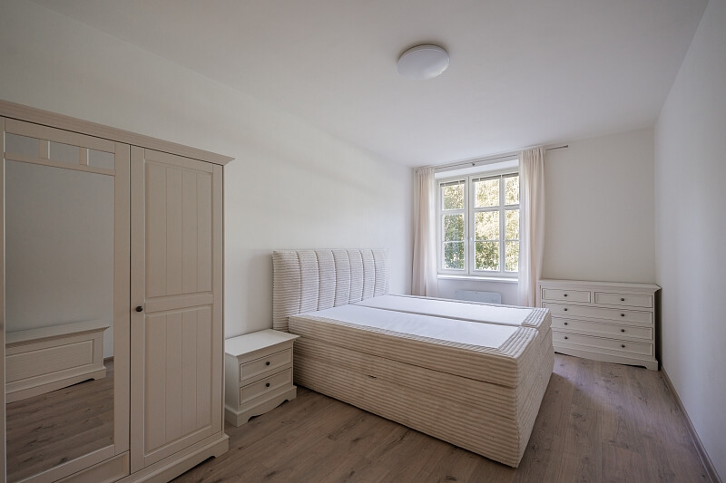 nábřeží Jana Palacha, Karlovy Vary - Karlovy Vary | Sale, Apartment One-bedroom (2+kk), 82 m²