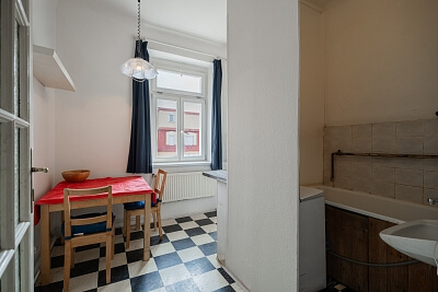 Schnirchova, Holešovice - Praha 7 | Prodej, Byt 2+1, 48 m²