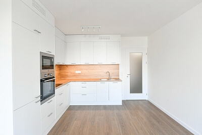 Mukařovského, Stodůlky - Praha 5 | Pronájem, Byt 2+kk, 64 m²