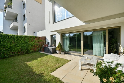 U Okrouhlíku, Smíchov - Praha 5 | Pronájem, Byt 2+kk, 72 m²