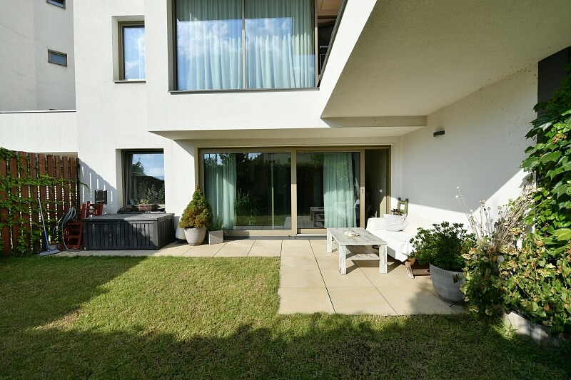 U Okrouhlíku, Smíchov - Prague 5 | Rent, Apartment One-bedroom (2+kk), 72 m²