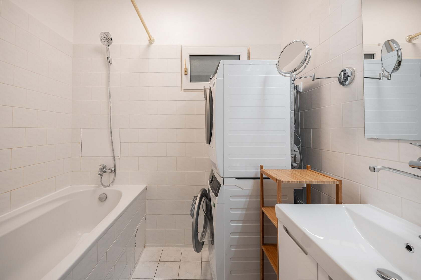 Mánesova, Vinohrady - Prague 2 | Rent, Apartment Two-bedroom (3+1), 98 m²