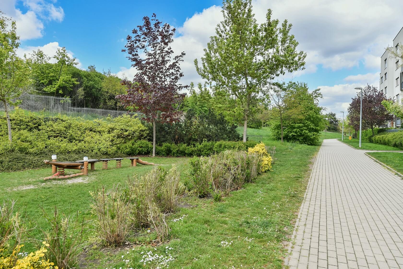 V Třešňovce, Hrdlořezy - Praha 9 | Prodej, Byt 3+kk, 102 m²