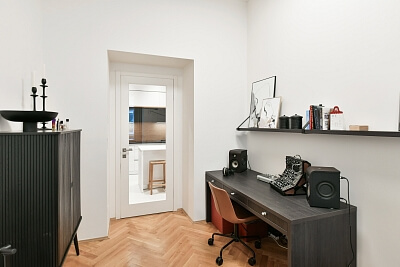 Italská, Vinohrady - Prague 2 | Rent, Apartment One-bedroom (2+kk), 64 m²