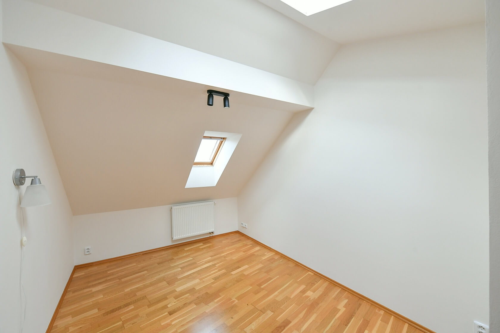 Slezská, Vinohrady - Prague 2 | Rent, Apartment Two-bedroom (3+kk), 105 m²