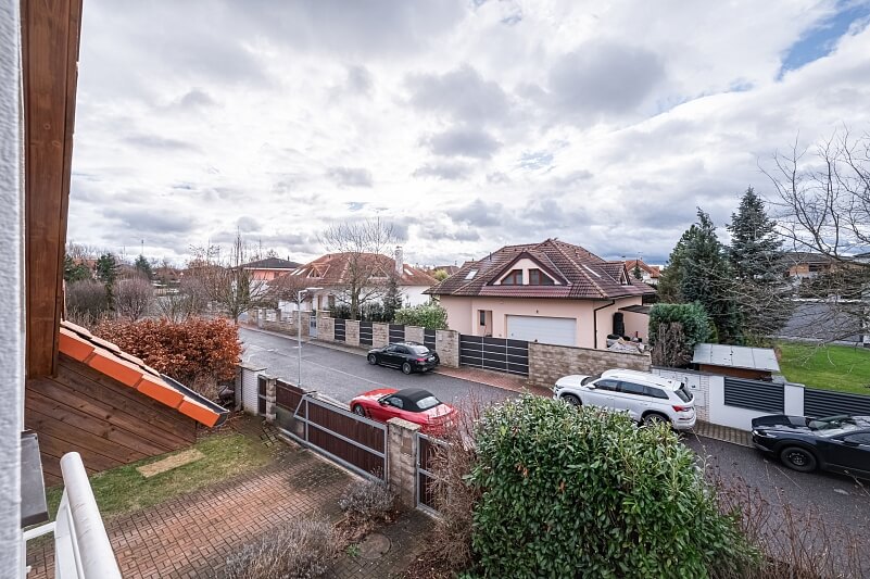 Pod Valem II., Průhonice - Praha-západ | Pronájem, Rodinný dům 5+kk, 190 m²