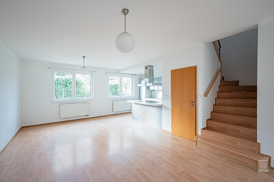 Pod Valem II., Průhonice - Praha-západ | Pronájem, Rodinný dům 5+kk, 190 m²